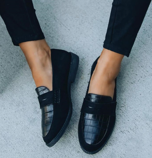 Ava Chic Loafers